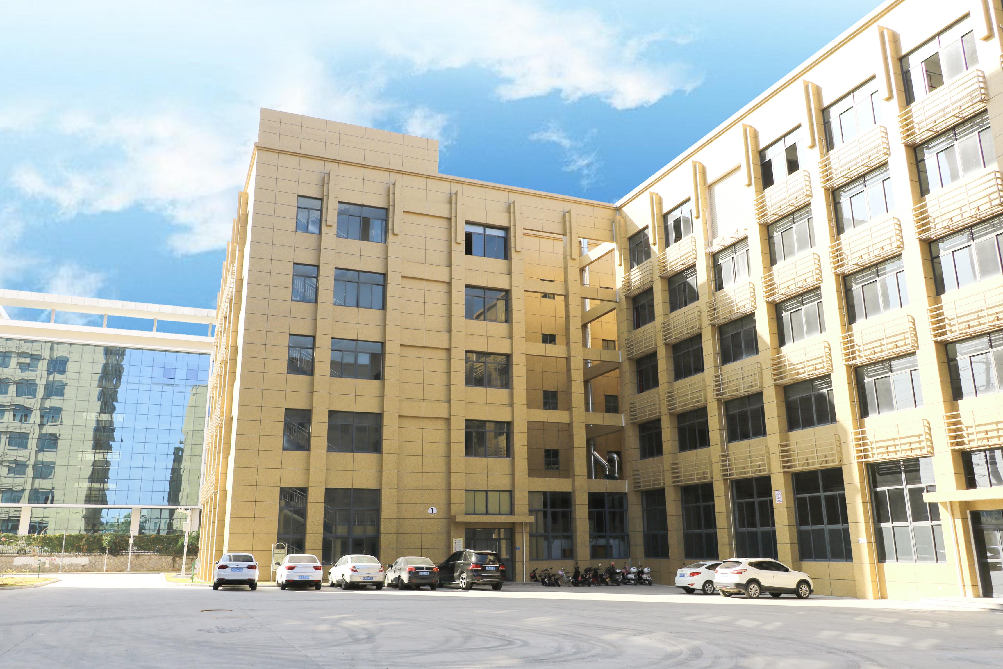 DESIGN OF HOUSE VESTIBULE